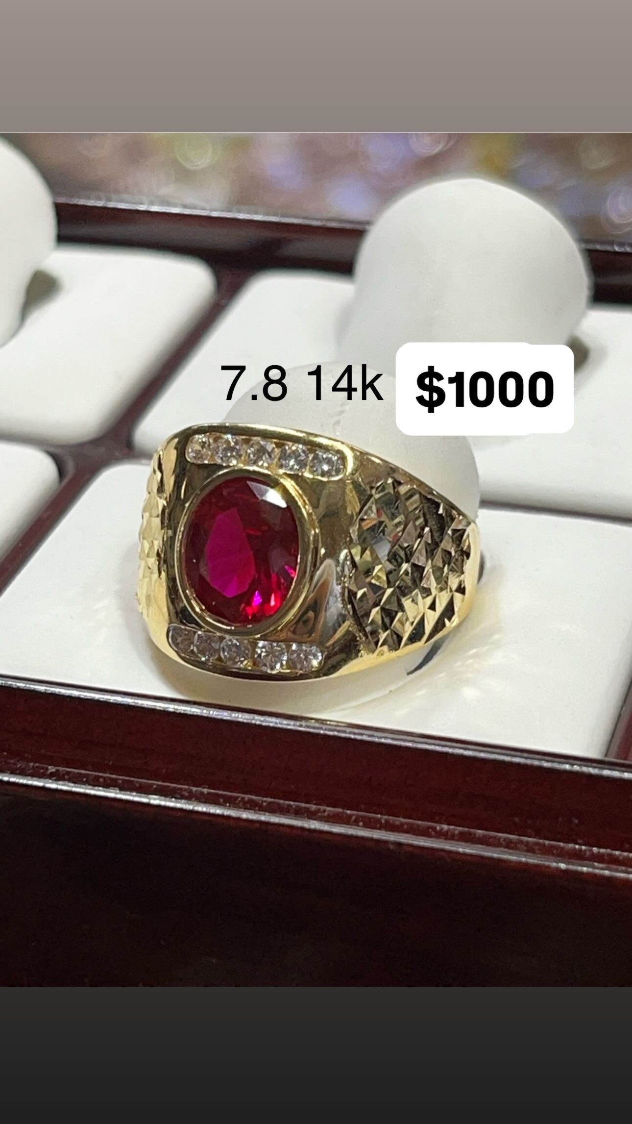 Red gem 14k gold ring