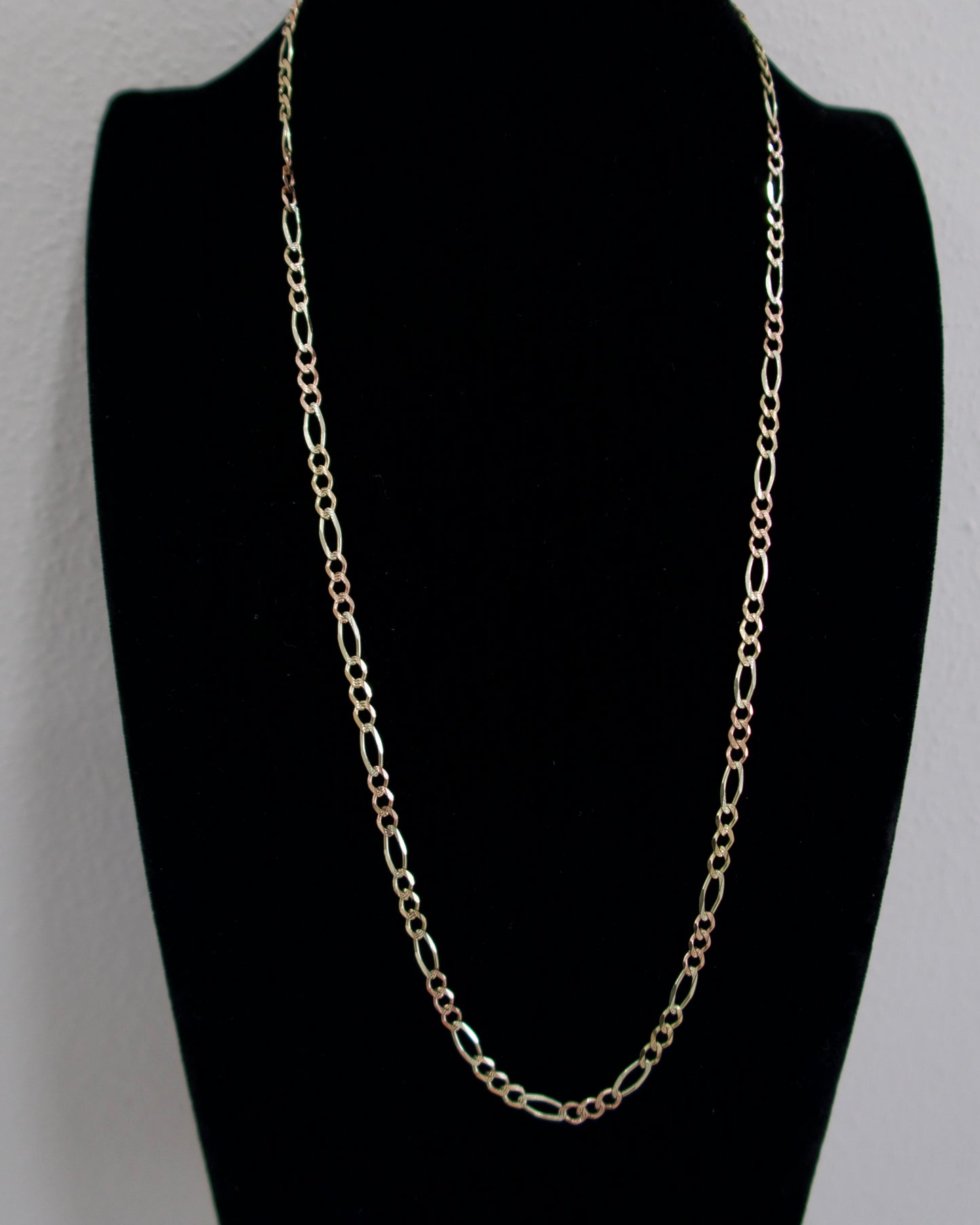 14k Gold Tri Tone Figaro Chain 24"