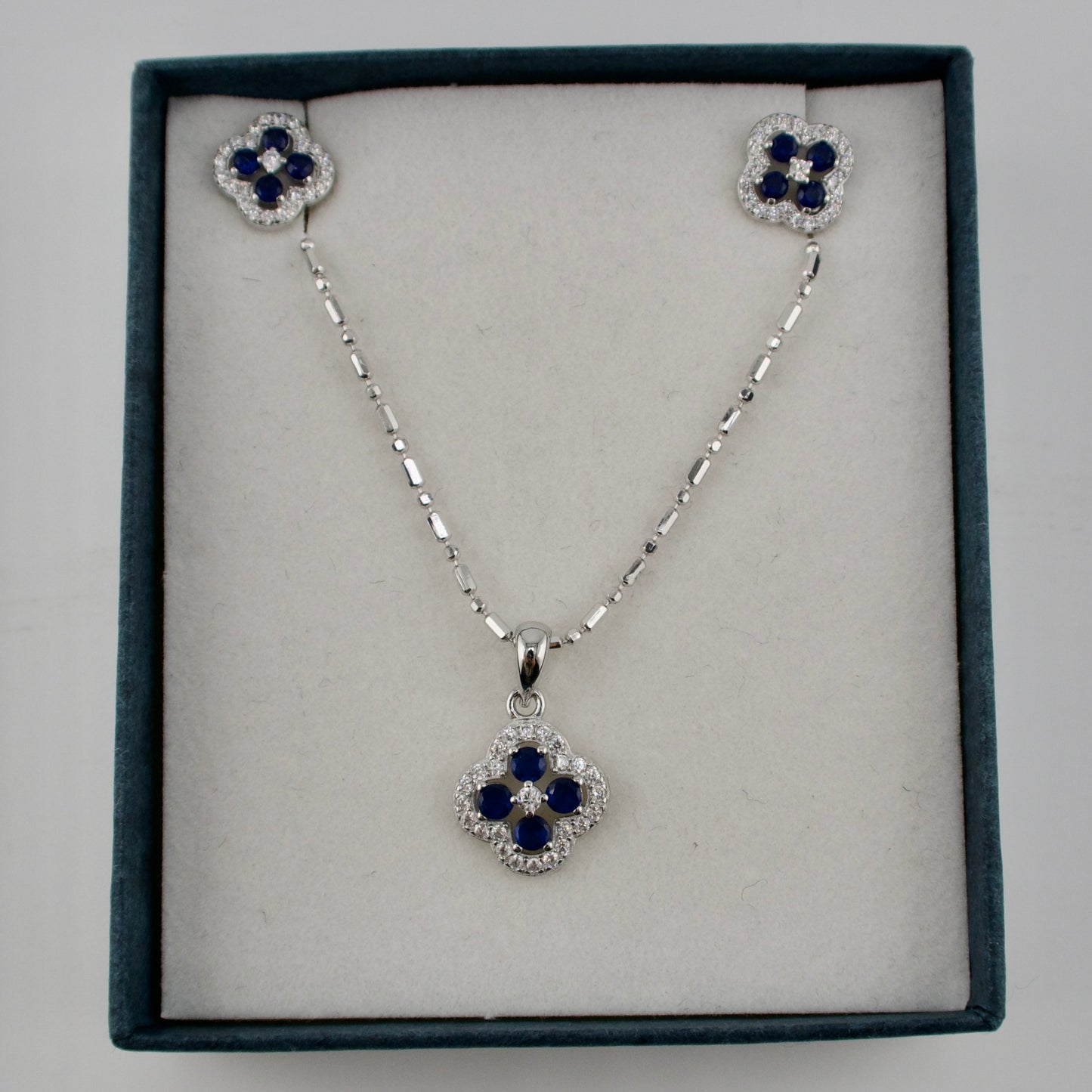 Sterling Silver Flower Necklace & Earrings Gift Set